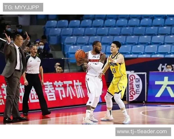 京都与冈山绿雉的激烈对决结果揭晓球迷热议比赛精彩瞬间