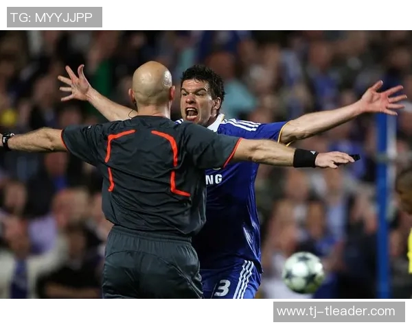 2016年欧冠经典对决巴塞罗那与切尔西的激烈较量回顾