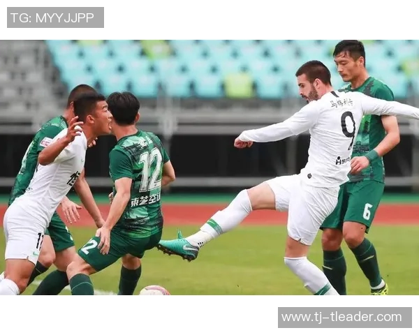 亚特兰大联迎战哥本哈根展开激烈对决双方争夺小组出线机会