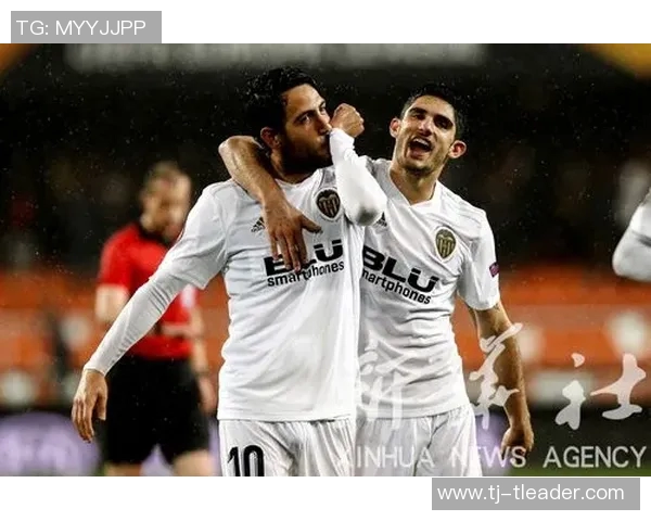 曼彻斯特联与巴伦西亚激战在即谁能在友谊赛中笑到最后