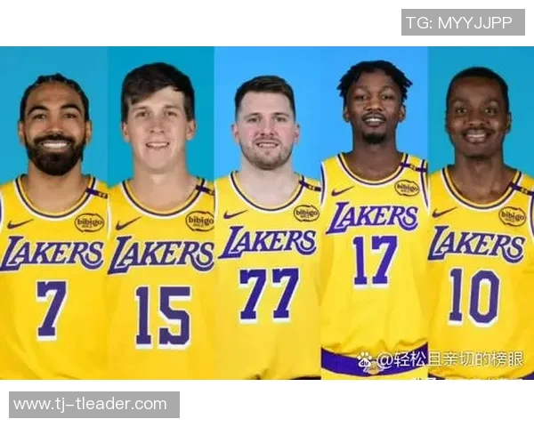 湖人对决雄鹿精彩赛事回顾22日篮球盛宴不容错过 湖人对决雄鹿精彩赛事回顾22日篮球盛宴不容错过