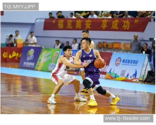 广州篮球队在联合会杯中的战术表现分析与点评探讨